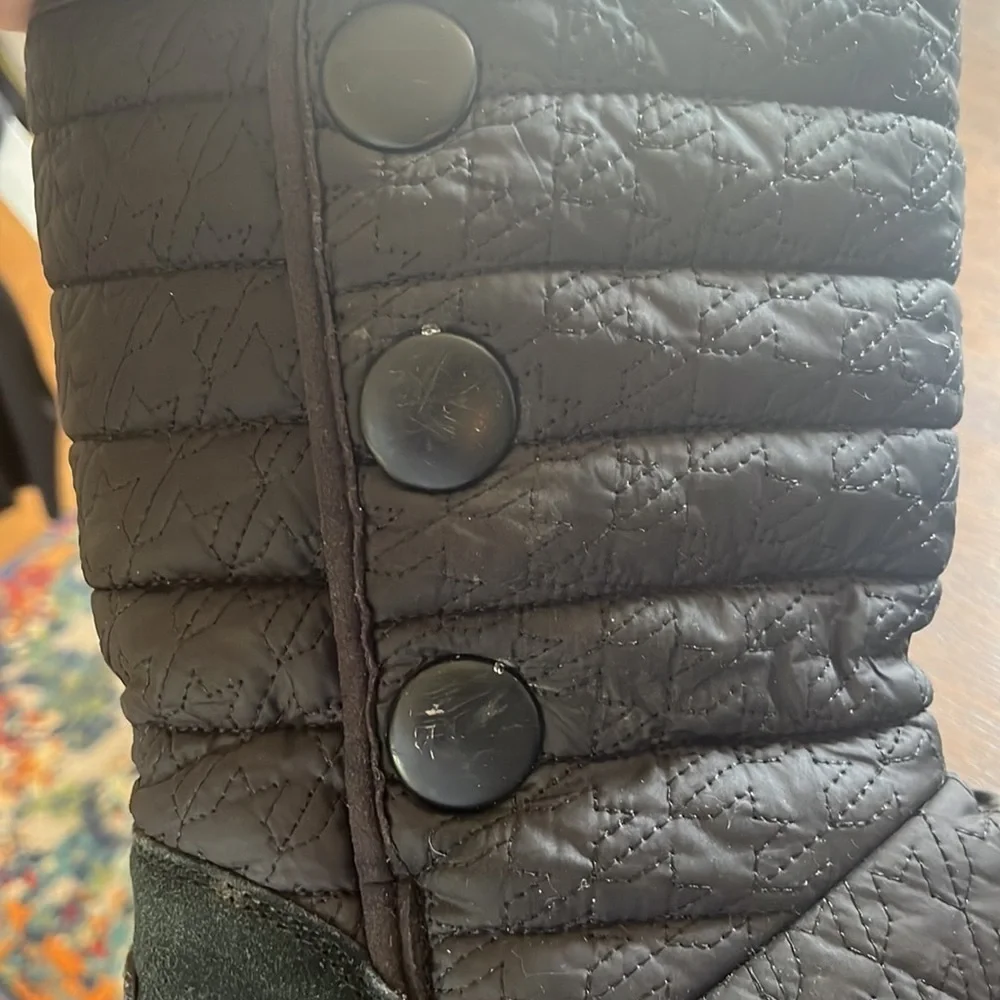 UGG Kids Puffy Quilted Houndstooth Black Girls Boots size 5